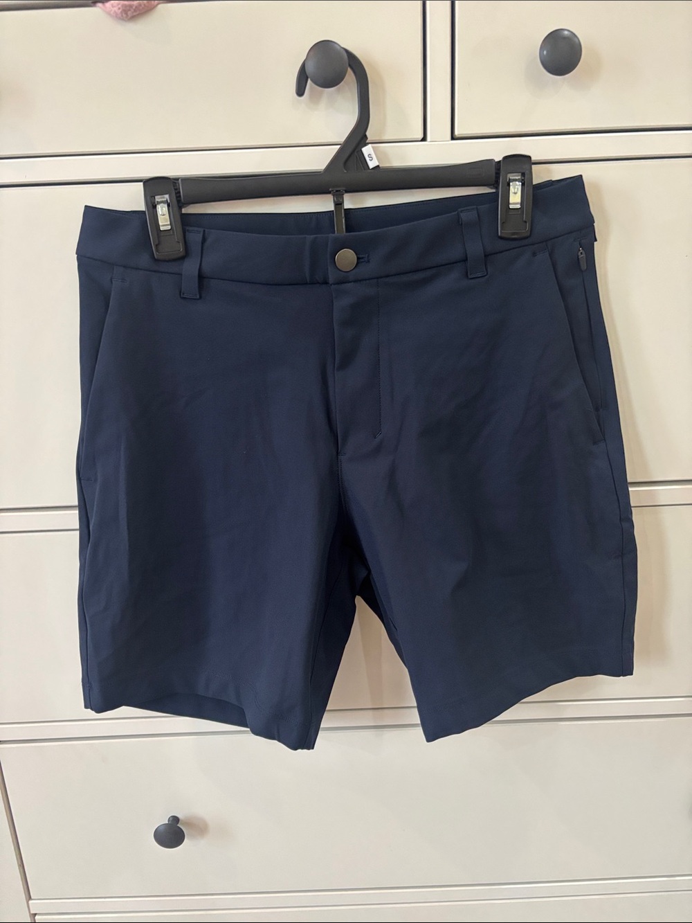 lululemon athletica Men's Navy Flat-Front Performance Shorts